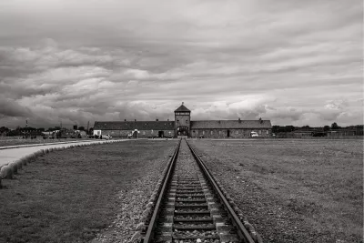 Sporen naar de poort, de foto