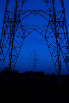 Onder hoogspanning, de foto