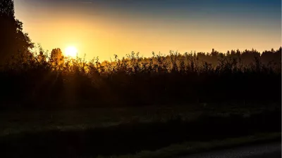 Mistige zonsopgang 2, de foto